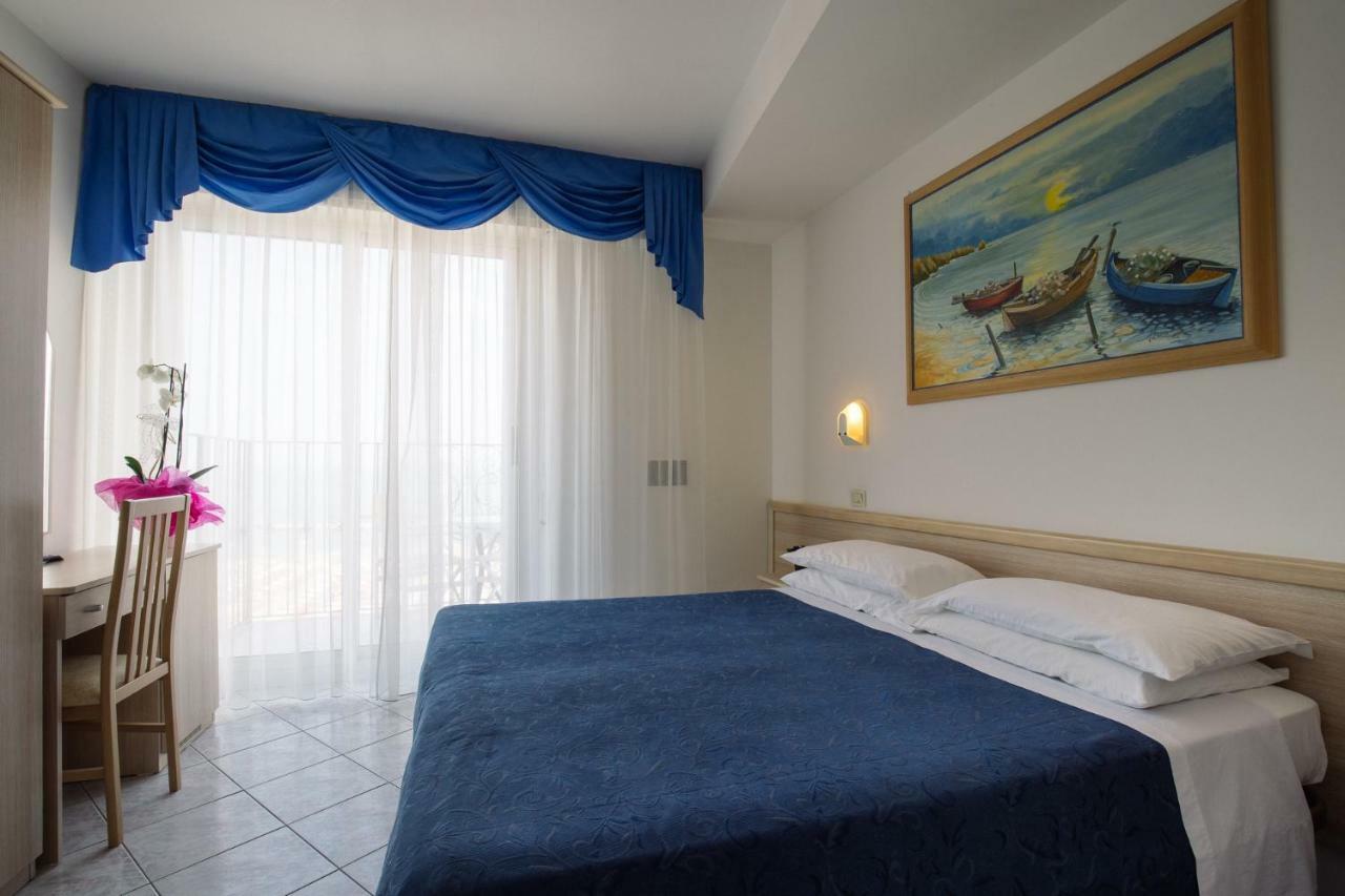 Hotel Lido Gabicce Mare